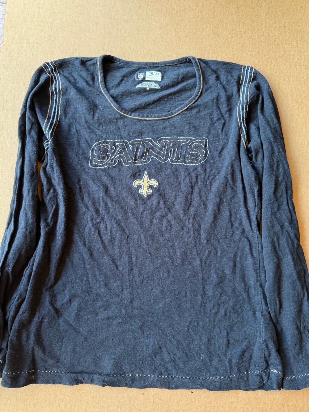 NFL Team Apparel Women's Black Crewneck Tee with Contrasting Stitch